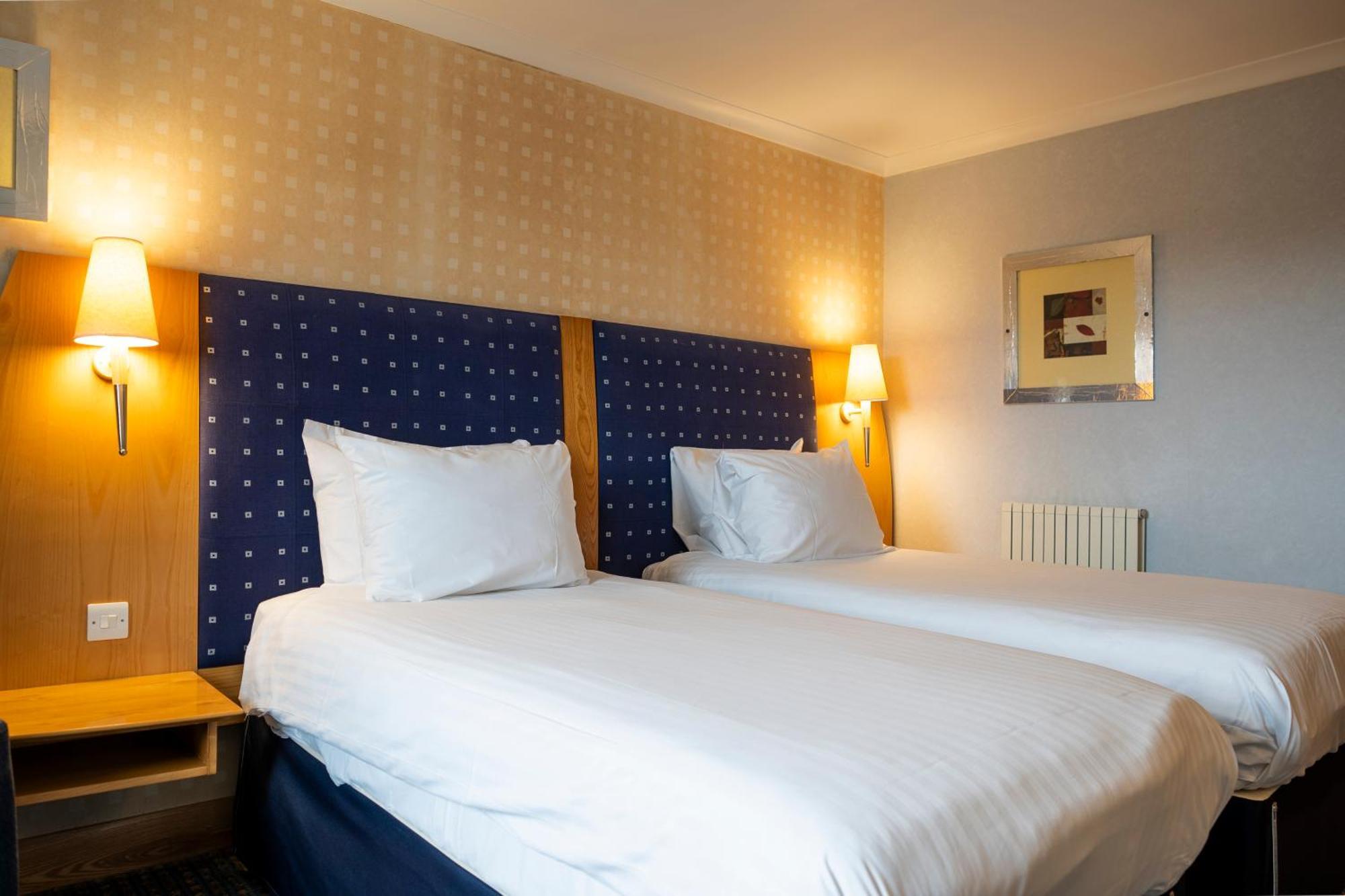 The Bolton Stadium Hotel, A Member Of Radisson Individuals المظهر الخارجي الصورة