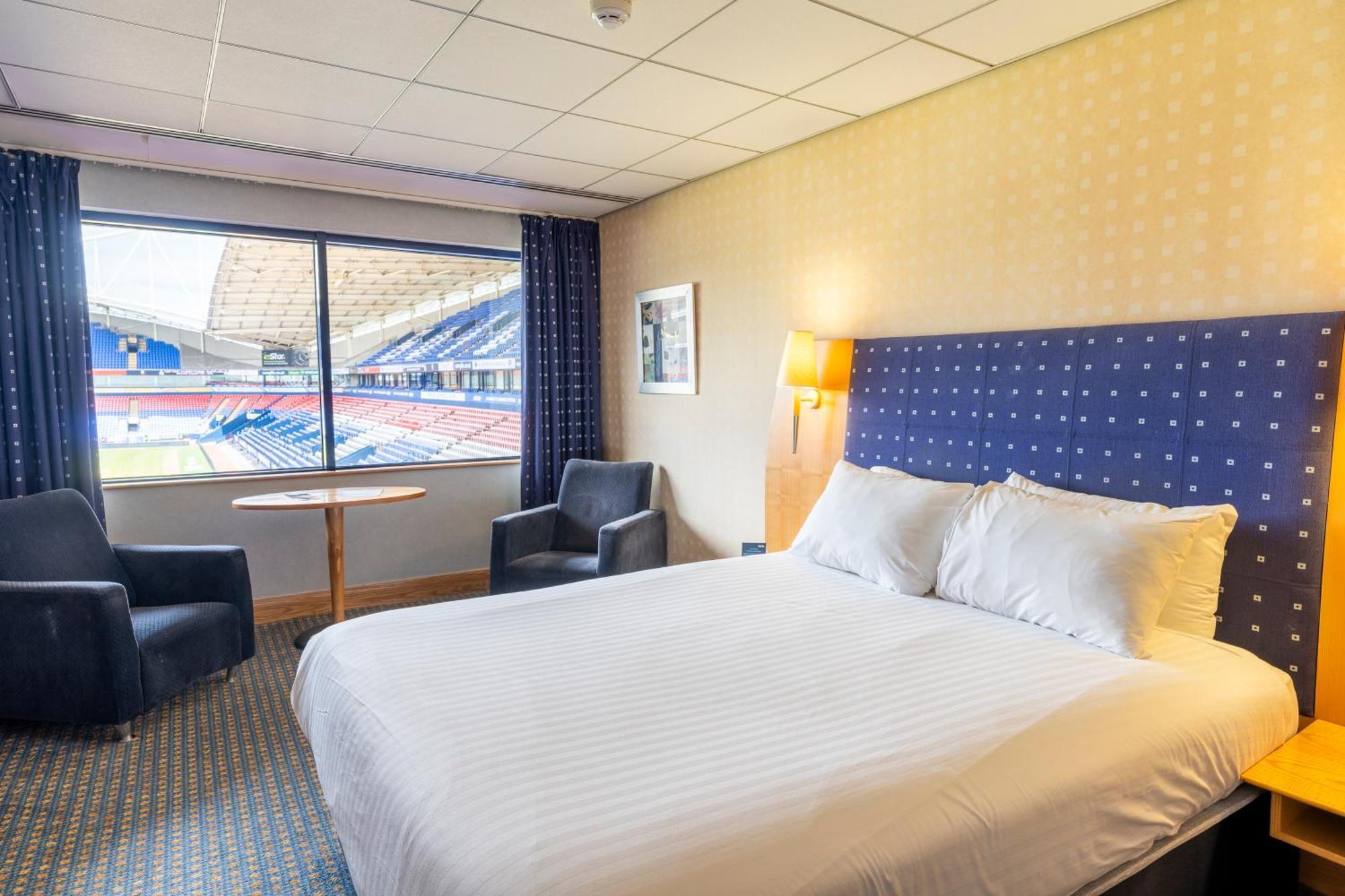 The Bolton Stadium Hotel, A Member Of Radisson Individuals المظهر الخارجي الصورة
