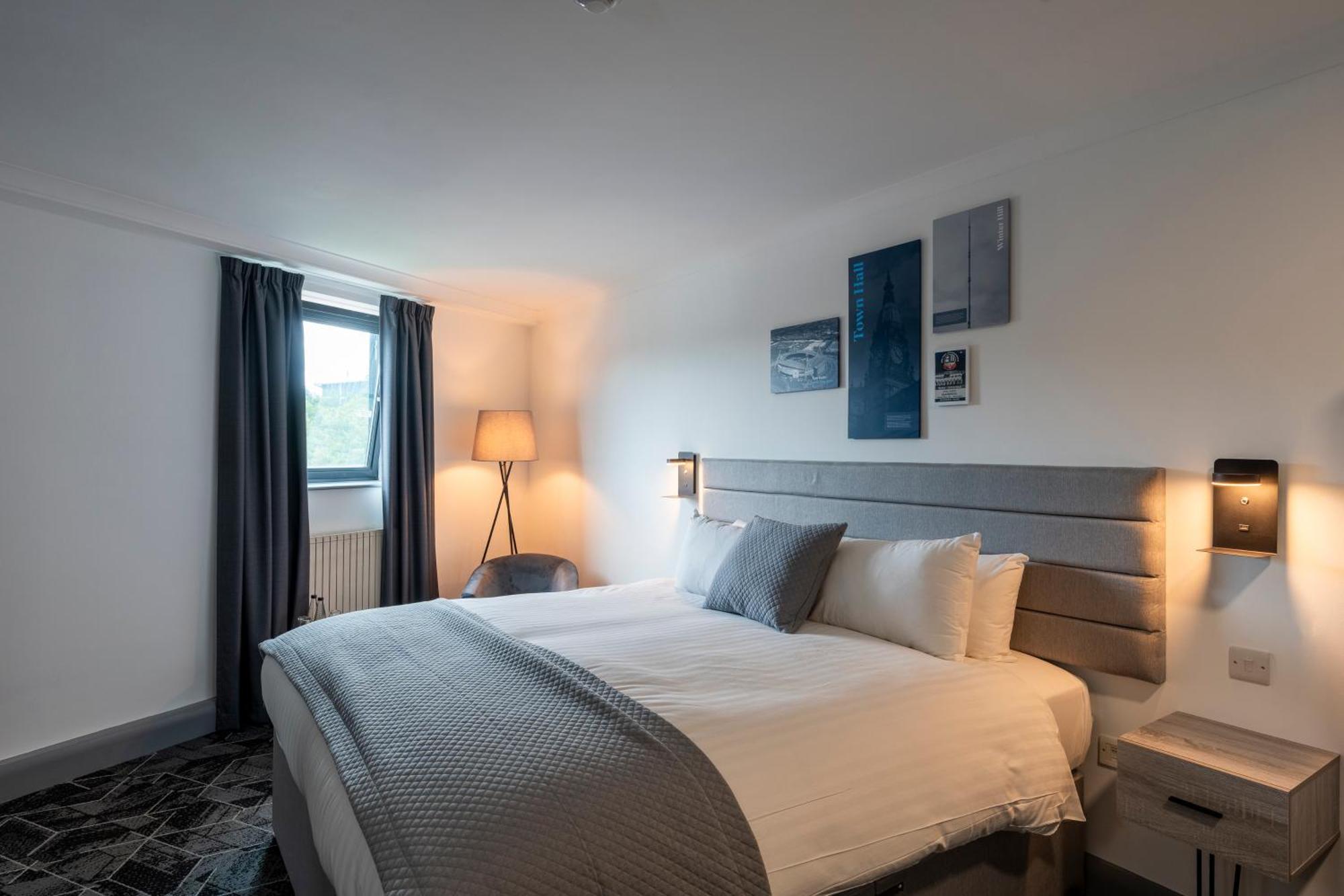 The Bolton Stadium Hotel, A Member Of Radisson Individuals المظهر الخارجي الصورة