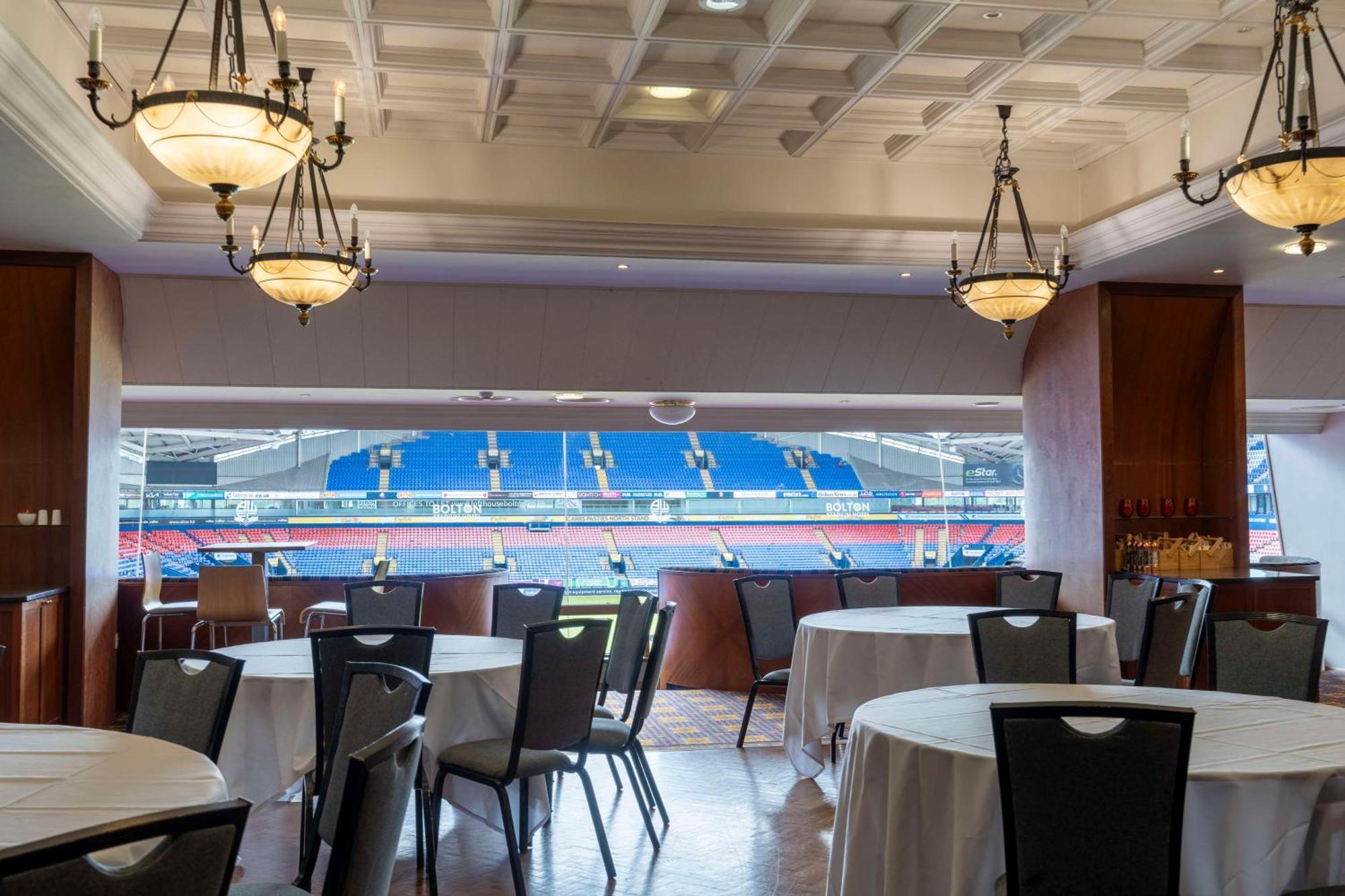 The Bolton Stadium Hotel, A Member Of Radisson Individuals المظهر الخارجي الصورة